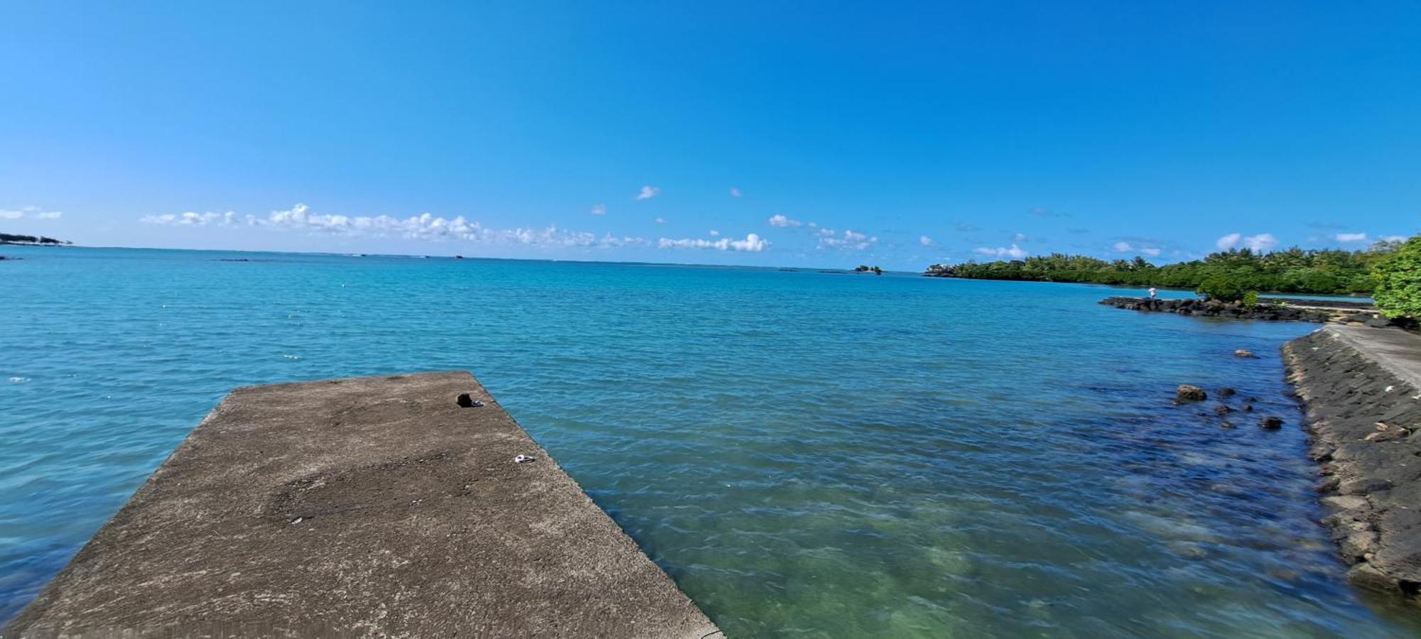 Clair de Lune - Private 2 Bedrooms Beachfront Villa Trou dʼEau Douce Extérieur photo