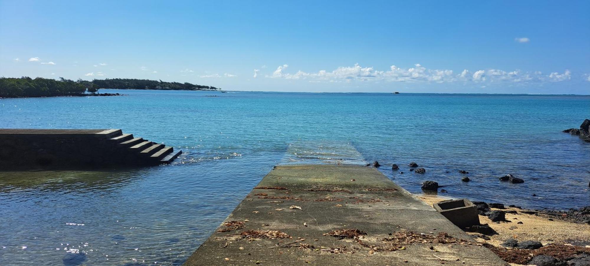 Clair de Lune - Private 2 Bedrooms Beachfront Villa Trou dʼEau Douce Extérieur photo