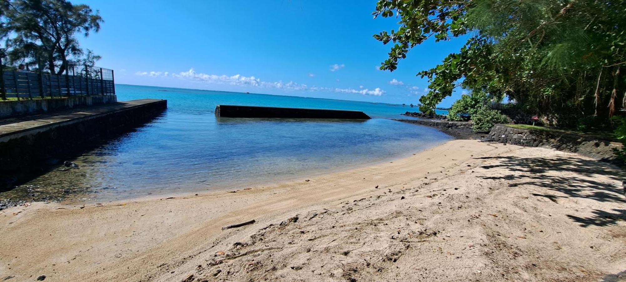Clair de Lune - Private 2 Bedrooms Beachfront Villa Trou dʼEau Douce Extérieur photo